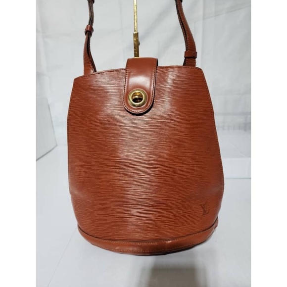 Authentic Louis Vuitton Kenyan Fawn Epi Leather Cluny Bag Brown - Picture 6 of 16